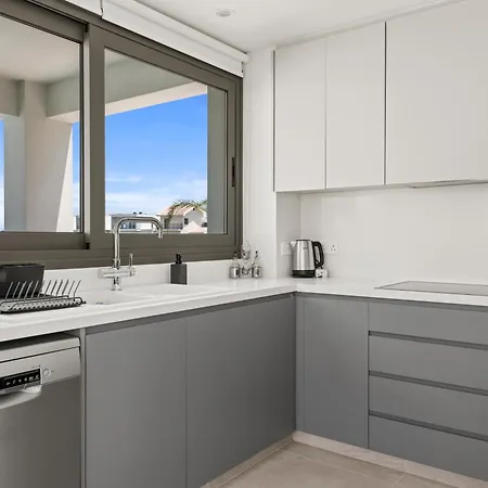 וילה Serenity Waves 19